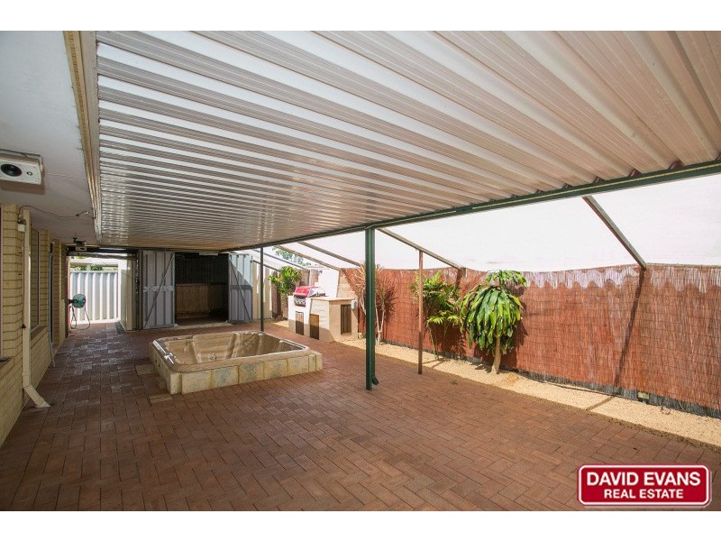 11 Soverel Close, Heathridge WA 6027