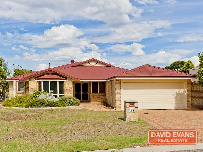 82 Roxburgh Cir, Kinross WA 6028