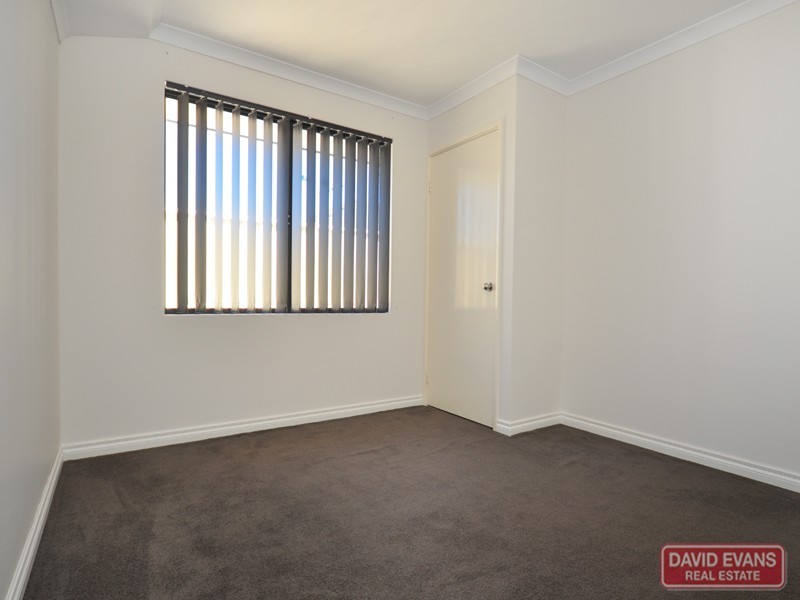 24 Carbine Loop, Banksia Grove WA 6031