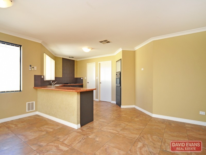 24 Carbine Loop, Banksia Grove WA 6031