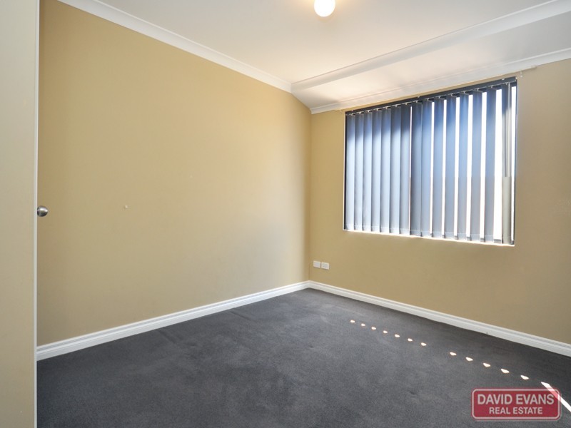 24 Carbine Loop, Banksia Grove WA 6031