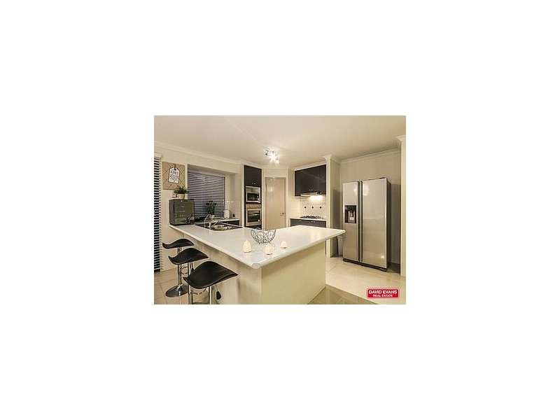 15 Edenbrooke Terrace, Clarkson WA 6030