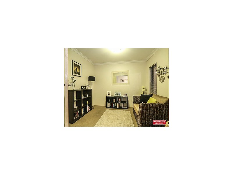 15 Edenbrooke Terrace, Clarkson WA 6030