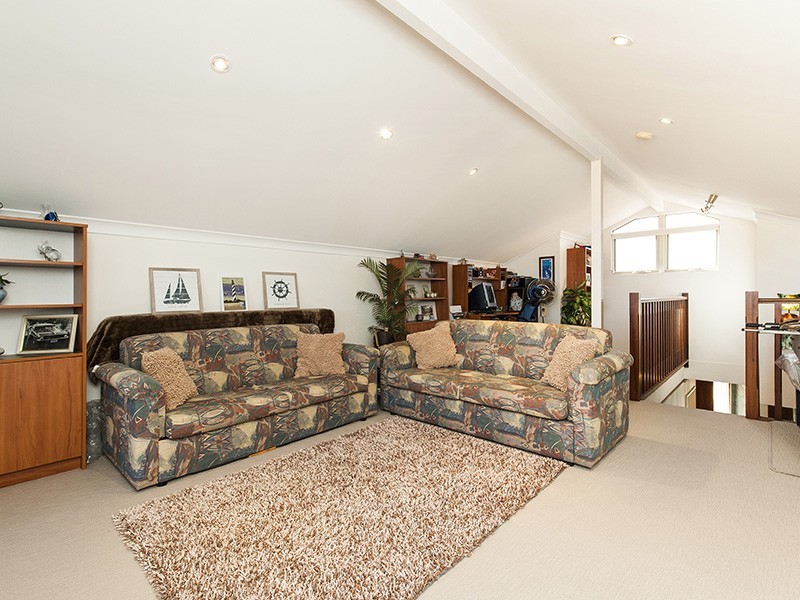 59 Roxburgh Circle, Kinross WA 6028