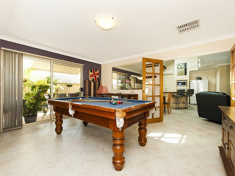 59 Roxburgh Circle, Kinross WA 6028