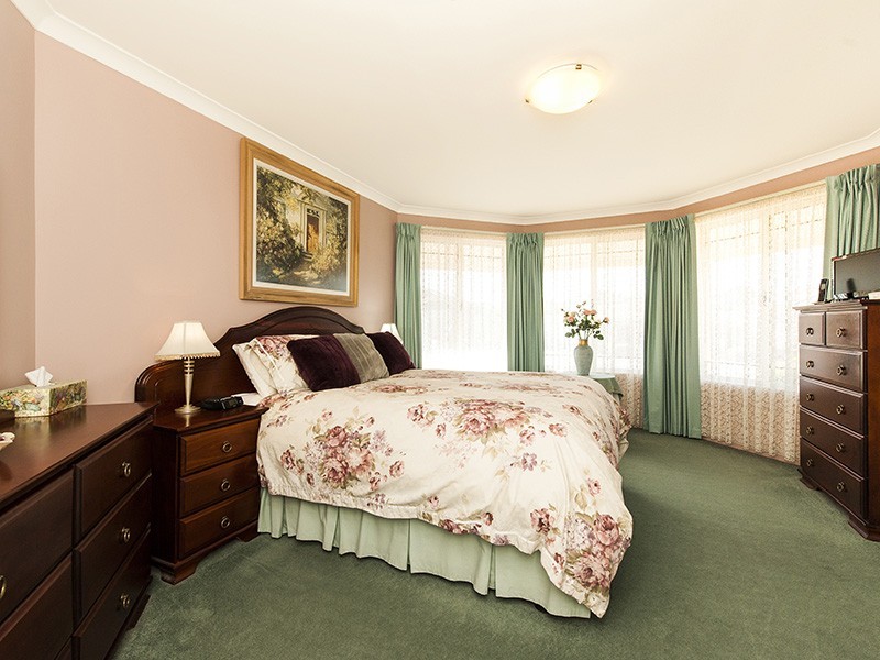 59 Roxburgh Circle, Kinross WA 6028