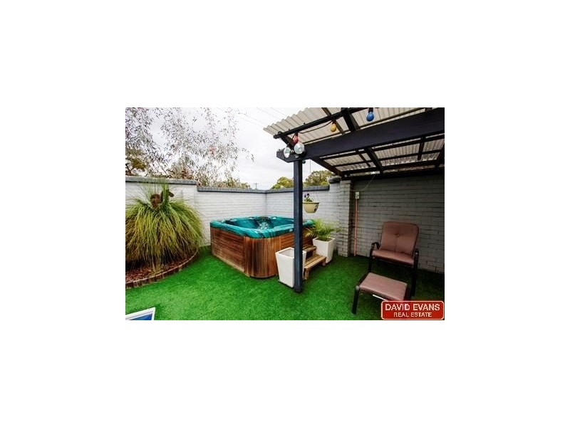 1 Chester Court, Orelia WA 6167