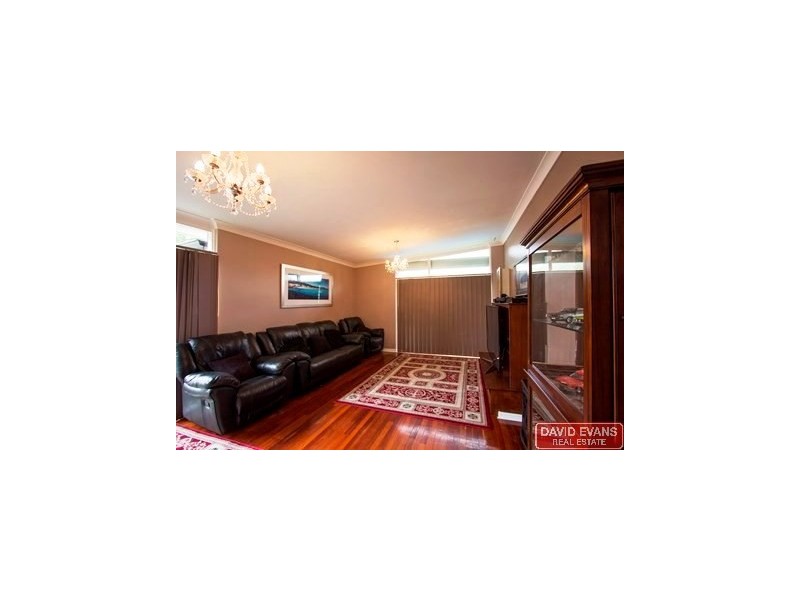 1 Chester Court, Orelia WA 6167