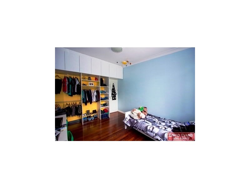 1 Chester Court, Orelia WA 6167