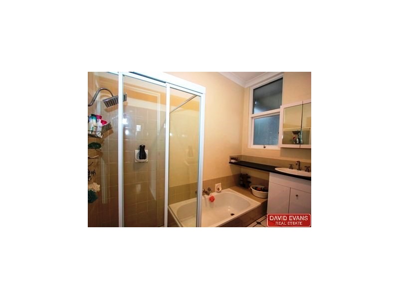 1 Chester Court, Orelia WA 6167