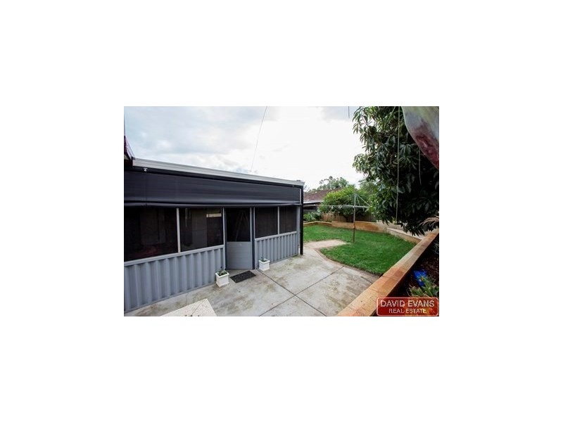 1 Chester Court, Orelia WA 6167