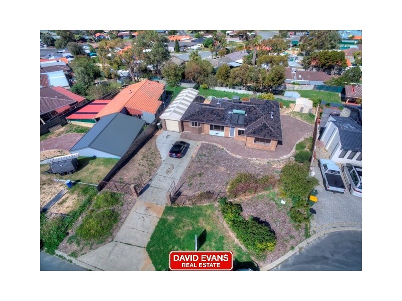 16 Penguin Close, Heathridge WA 6027