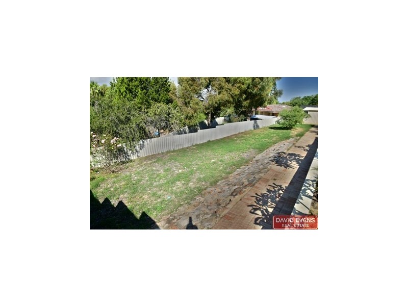 16 Penguin Close, Heathridge WA 6027