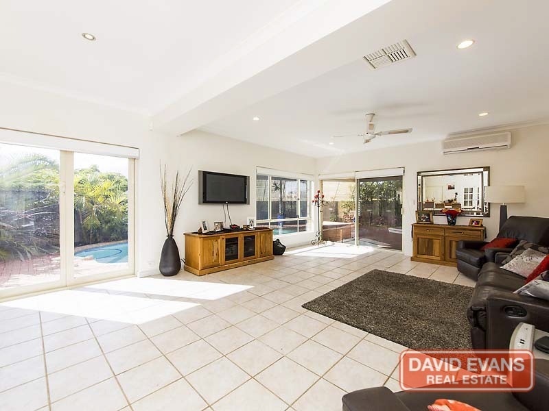 24 Westra Way, Ocean Reef WA 6027