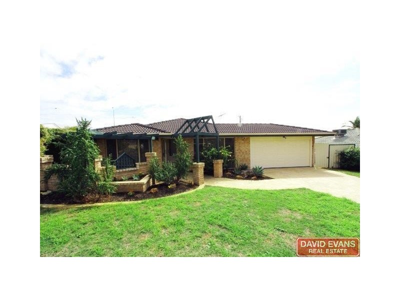 26 Banfield Grove, Clarkson WA 6030