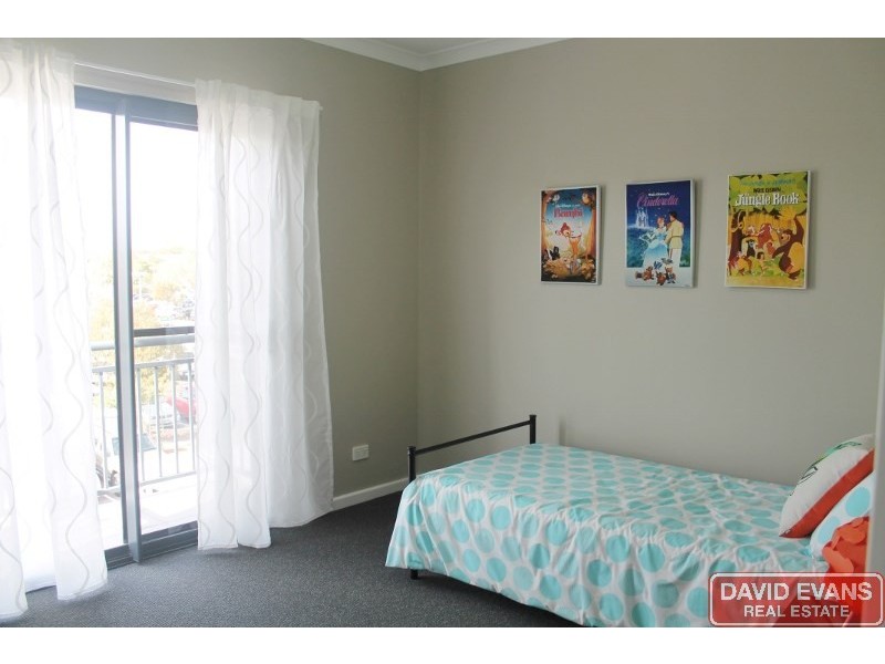 76/12 Citadel Way, Currambine WA 6028