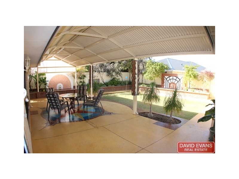 30 Apsley Bend, Tapping WA 6065