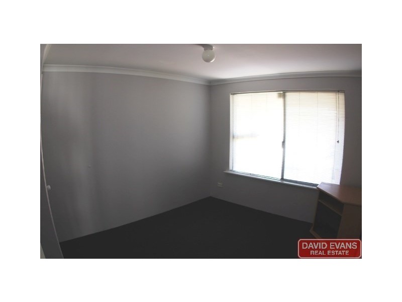 30 Apsley Bend, Tapping WA 6065