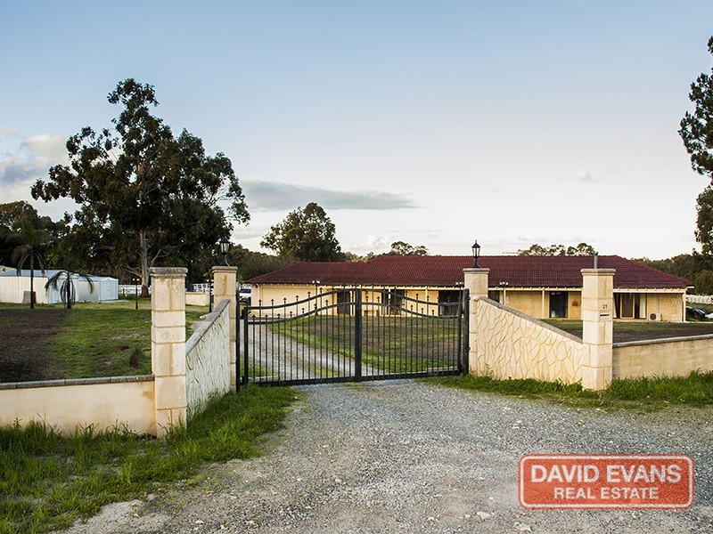 21 Lee-Steere Dr, Mariginiup WA 6078