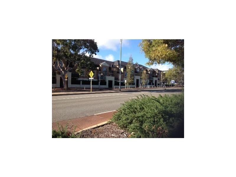 37/101 Grand Blvd, Joondalup WA 6027