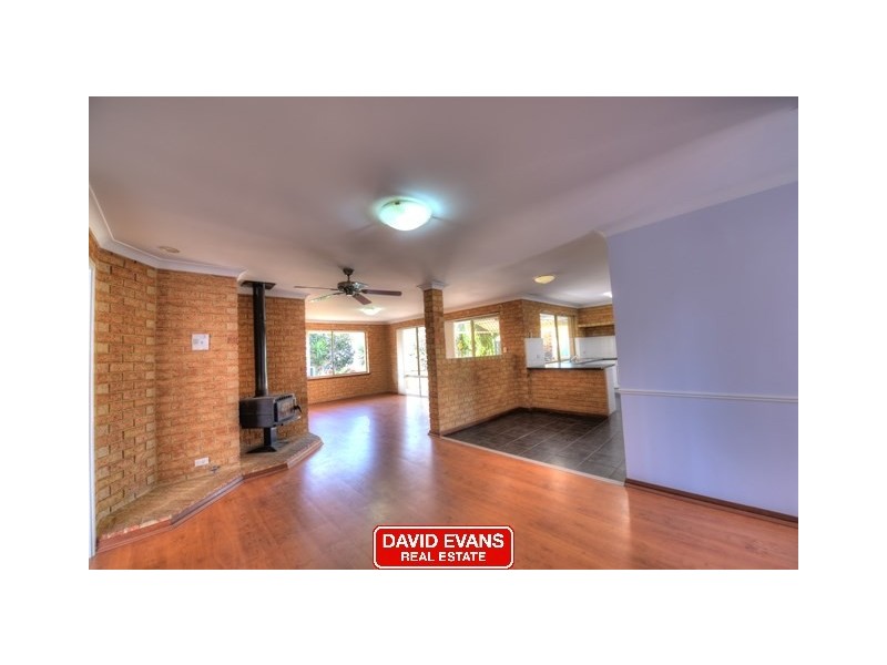 64 Avila Way, Alexander Heights WA 6064