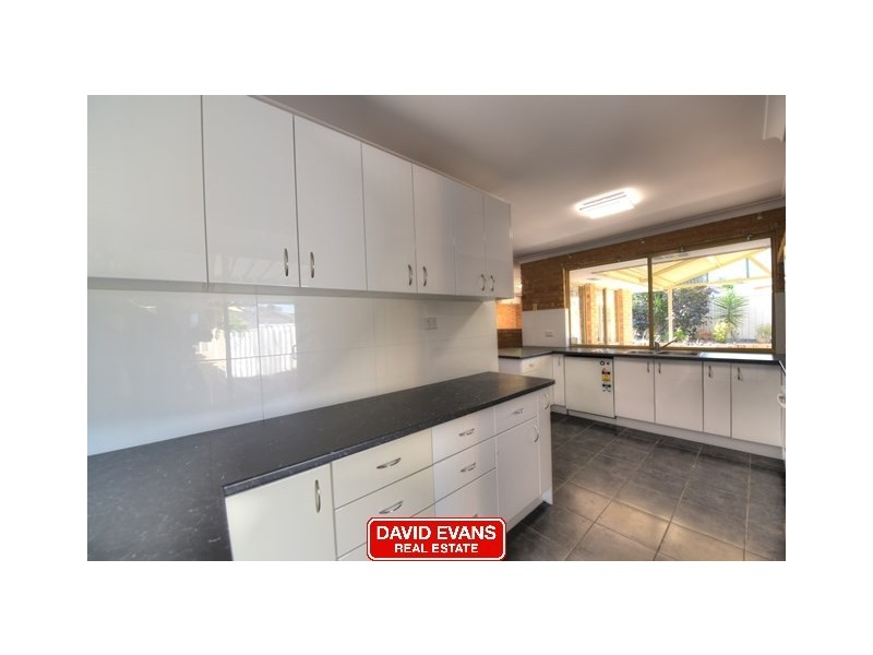 64 Avila Way, Alexander Heights WA 6064