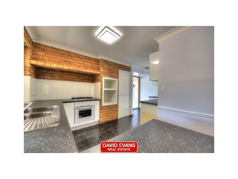 64 Avila Way, Alexander Heights WA 6064