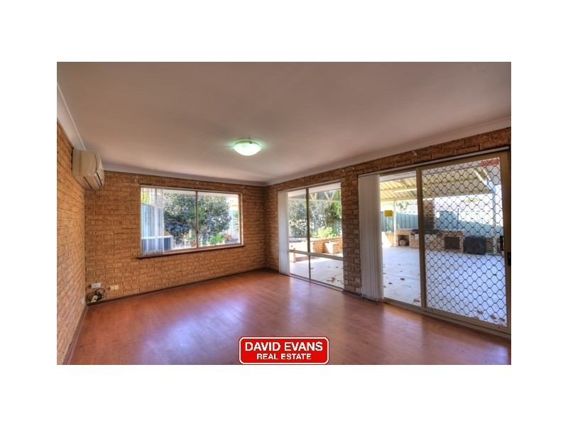 64 Avila Way, Alexander Heights WA 6064