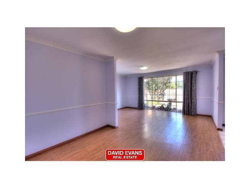 64 Avila Way, Alexander Heights WA 6064