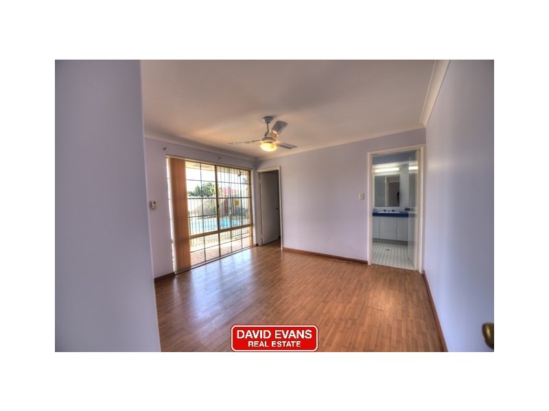 64 Avila Way, Alexander Heights WA 6064