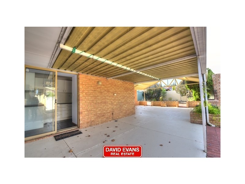 64 Avila Way, Alexander Heights WA 6064