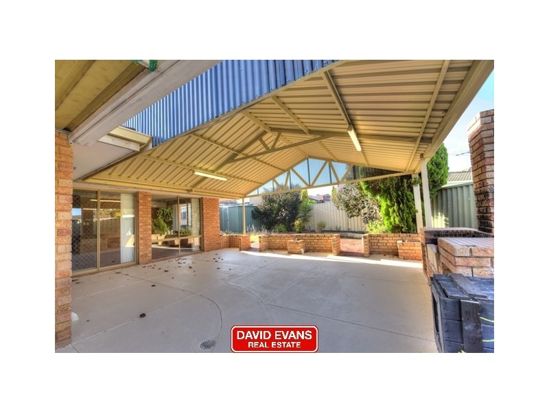 64 Avila Way, Alexander Heights WA 6064