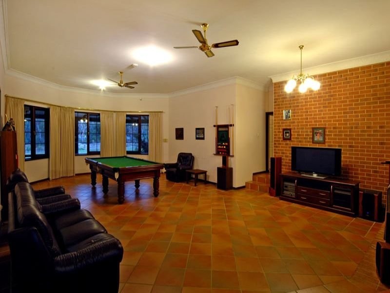 76 Rustic Gardens, Carramar WA 6031