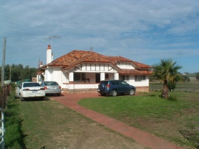 219 Bernard Road, Carabooda WA 6033