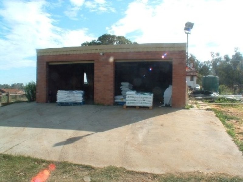 219 Bernard Road, Carabooda WA 6033