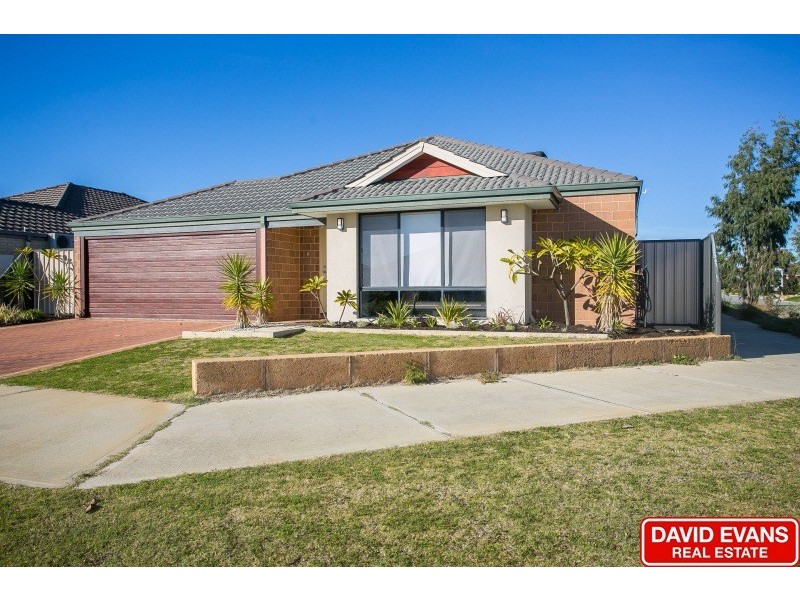15 Leschenault Loop, Banksia Grove WA 6031