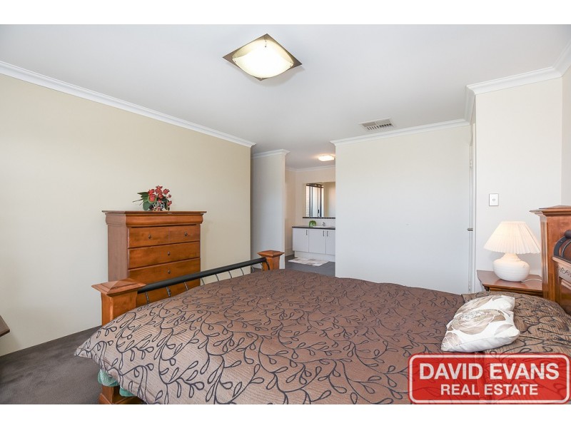 9 Helsinki Terrace, Wanneroo WA 6065