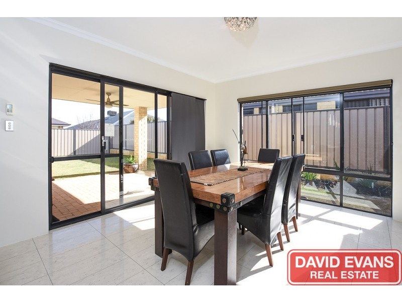 9 Helsinki Terrace, Wanneroo WA 6065