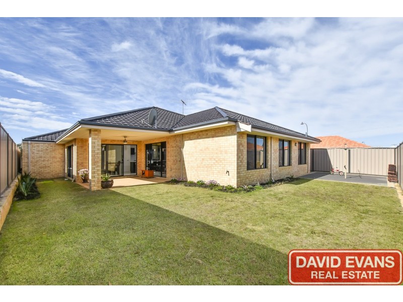 9 Helsinki Terrace, Wanneroo WA 6065