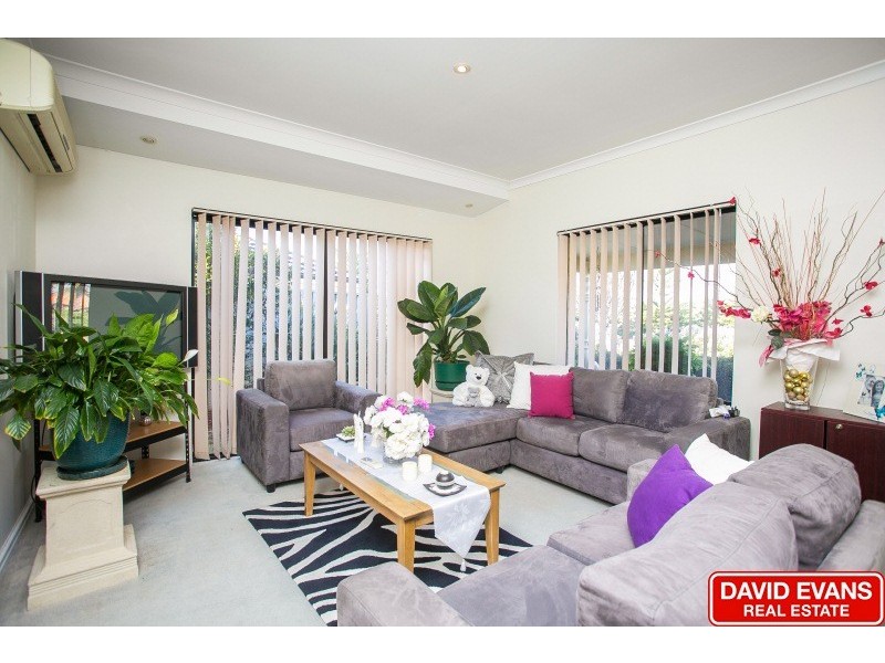 29 Grand Bank Parkway, Mindarie WA 6030