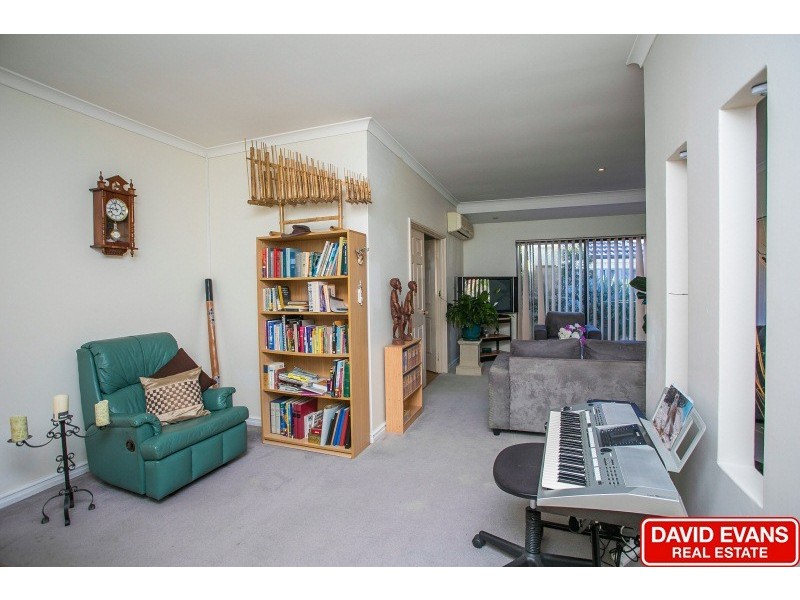 29 Grand Bank Parkway, Mindarie WA 6030