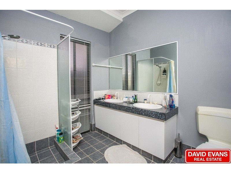 29 Grand Bank Parkway, Mindarie WA 6030