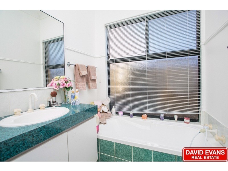 29 Grand Bank Parkway, Mindarie WA 6030