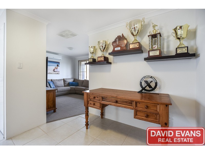 19 Amos Road, Wanneroo WA 6065