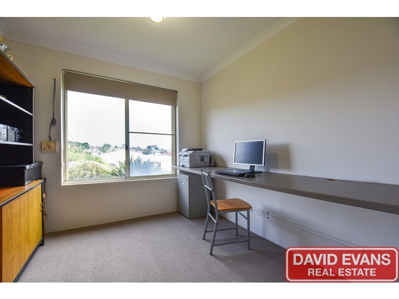 19 Amos Road, Wanneroo WA 6065