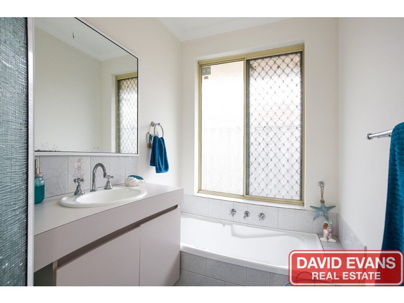 19 Amos Road, Wanneroo WA 6065