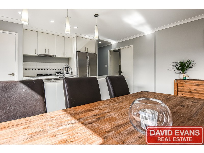 13 Pinot Loop, Pearsall WA 6065