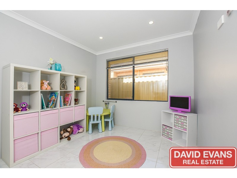 13 Pinot Loop, Pearsall WA 6065