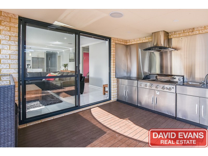 13 Pinot Loop, Pearsall WA 6065