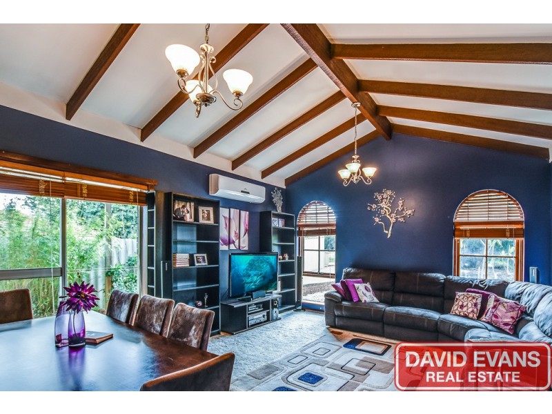 8 Topeka Place, Wanneroo WA 6065